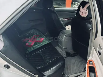 Toyota Camry 2004 года за 4 000 000 тг. в Алматы – фото 4
