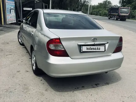 Toyota Camry 2004 года за 4 000 000 тг. в Алматы – фото 2