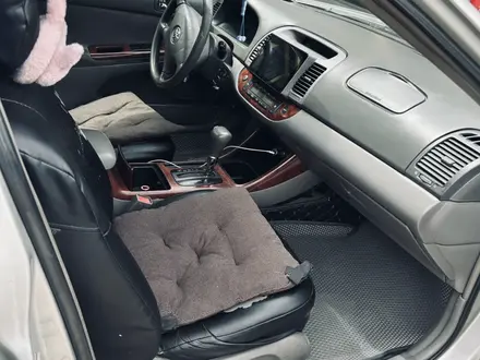 Toyota Camry 2004 года за 4 000 000 тг. в Алматы – фото 7