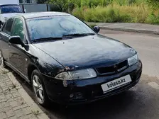 Mitsubishi Carisma, 1999