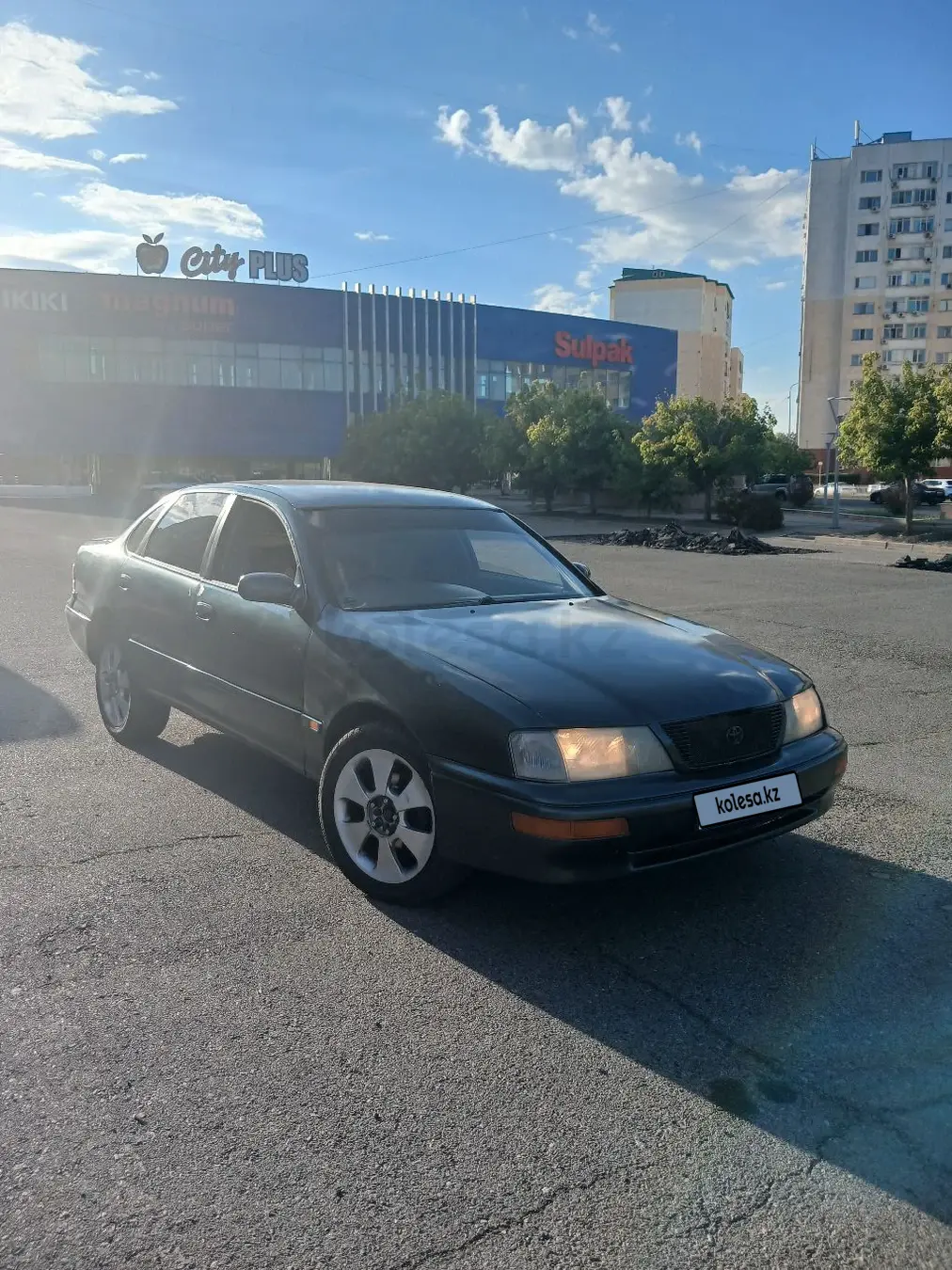 Toyota Avalon, 1998