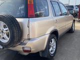 Honda CR-V 1999 года за 1 350 000 тг. в Уральск