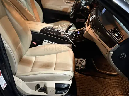 BMW 528 2012 года за 12 000 000 тг. в Алматы – фото 13