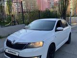 Skoda Rapid 2015 года за 4 500 000 тг. в Алматы