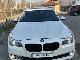 BMW 528