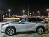Toyota Highlander 2024 годаүшін28 000 000 тг. в Актобе – фото 4