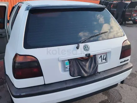 Volkswagen Golf 1993 года за 1 500 000 тг. в Экибастуз – фото 10