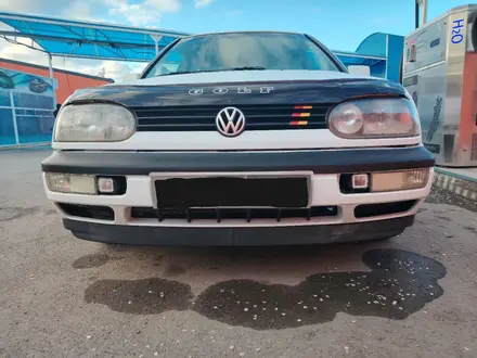 Volkswagen Golf 1993 года за 1 500 000 тг. в Экибастуз