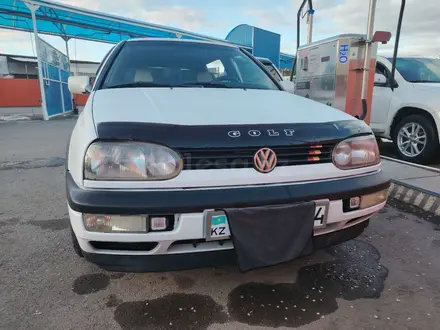 Volkswagen Golf 1993 года за 1 500 000 тг. в Экибастуз – фото 3