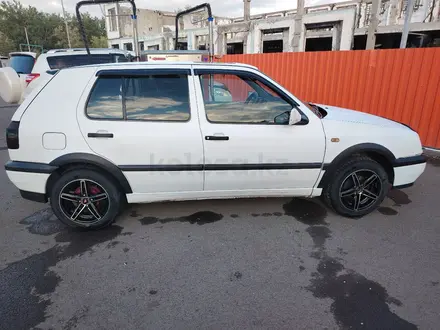 Volkswagen Golf 1993 года за 1 500 000 тг. в Экибастуз – фото 8