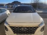 Hyundai Santa Fe 2019 года за 14 000 000 тг. в Шымкент