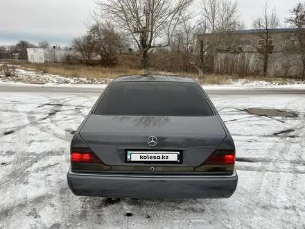 Mercedes-Benz S 320 1994 года за 2 550 000 тг. в Костанай – фото 4