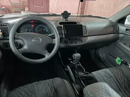 Toyota Camry 2004 года за 3 600 000 тг. в Алматы – фото 4