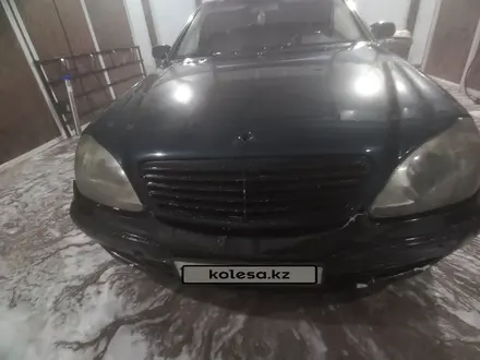 Mercedes-Benz S 500 2000 года за 2 250 000 тг. в Жезказган – фото 22