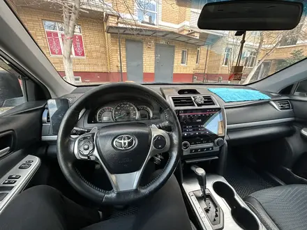 Toyota Camry 2013 года за 6 200 000 тг. в Актобе – фото 10