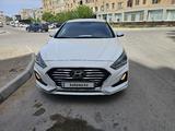 Hyundai Sonata 2019 года за 9 800 000 тг. в Актау