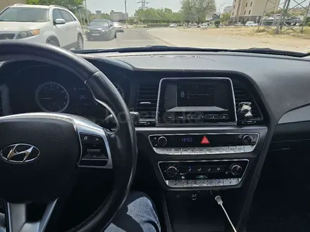 Hyundai Sonata 2019 года за 9 800 000 тг. в Актау – фото 5