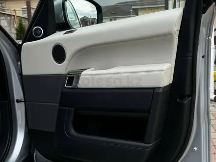 Land Rover Range Rover Sport 2016 года за 26 000 000 тг. в Алматы – фото 24