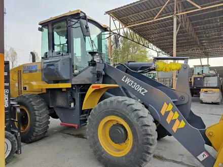 XCMG  LW330KZ 2022 года в Актобе – фото 9