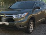 Toyota Highlander 2014 годаүшін12 500 000 тг. в Алматы
