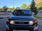 Toyota FJ Cruiser 2009 годаүшін15 000 000 тг. в Семей