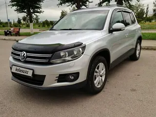 Volkswagen Tiguan, 2015