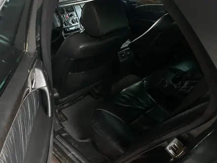 Mercedes-Benz E 320 1999 года за 2 400 000 тг. в Астана – фото 5