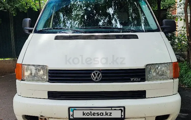 Volkswagen Caravelle 1997 годаfor3 850 000 тг. в Алматы