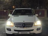 Mercedes-Benz ML 350 2007 годаүшін5 700 000 тг. в Алматы – фото 2