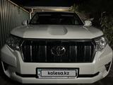 Toyota Land Cruiser Prado 2018 года за 20 200 000 тг. в Актобе – фото 4