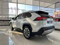 Toyota RAV4 Luxe+ 2025 годаүшін22 220 000 тг. в Кокшетау – фото 5