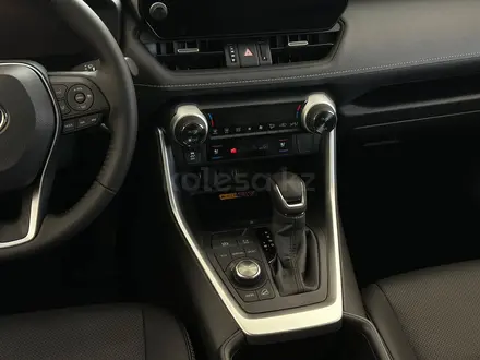 Toyota RAV4 Luxe+ 2025 года за 22 220 000 тг. в Кокшетау – фото 10
