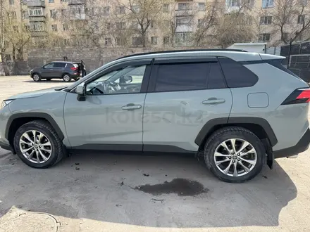 Toyota RAV4 2020 года за 12 000 000 тг. в Астана – фото 4
