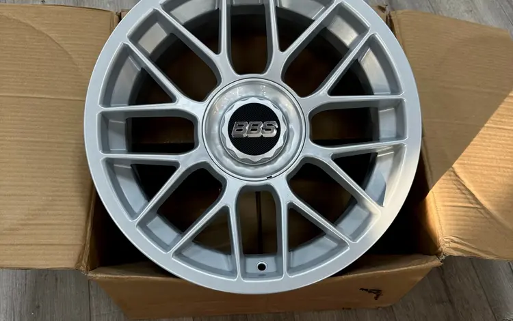 Диски 17х8.5 5х100/4х100 ЕТ20 за 350 000 тг. в Алматы