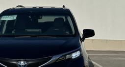 Toyota Sienna 2022 года за 18 000 000 тг. в Актау – фото 4