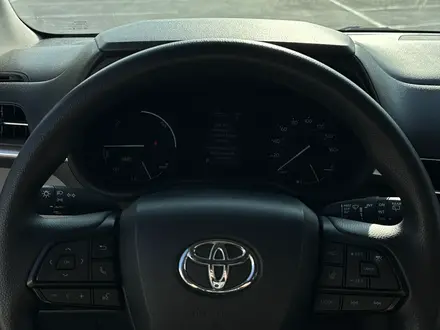 Toyota Sienna 2022 года за 18 000 000 тг. в Актау – фото 24
