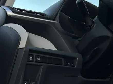 Toyota Sienna 2022 года за 18 000 000 тг. в Актау – фото 23
