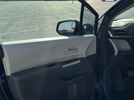 Toyota Sienna 2022 года за 18 000 000 тг. в Актау – фото 26