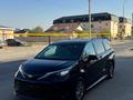 Toyota Sienna 2022 года за 18 000 000 тг. в Актау