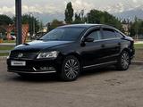 Volkswagen Passat 2012 года за 5 200 000 тг. в Алматы