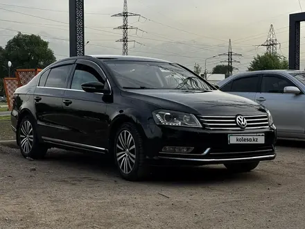 Volkswagen Passat 2012 года за 5 200 000 тг. в Алматы – фото 3