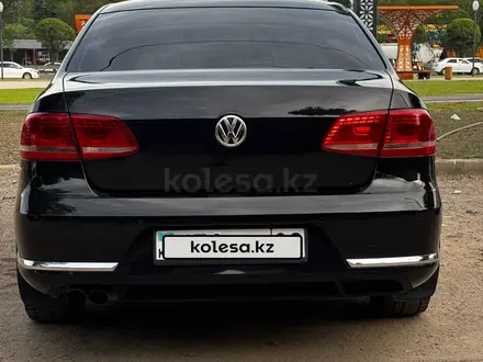 Volkswagen Passat 2012 года за 5 200 000 тг. в Алматы – фото 7