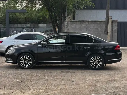 Volkswagen Passat 2012 года за 5 200 000 тг. в Алматы – фото 10