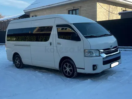 Toyota Hiace 2014 года за 15 300 000 тг. в Астана