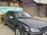 Toyota Camry 1997 года за 1 700 000 тг. в Алматы – фото 3