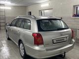 Toyota Avensis 2004 годаүшін4 200 000 тг. в Актобе – фото 2