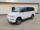 Mitsubishi Delica 2000 годаfor3 900 000 тг. в Алматы – фото 2