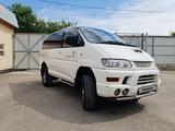 Mitsubishi Delica 2000 годаfor3 900 000 тг. в Алматы – фото 3