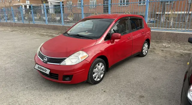 Nissan Versa, 2009