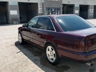 Audi A6, 1996